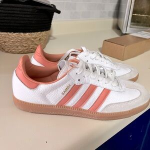CORAL SAMBAS